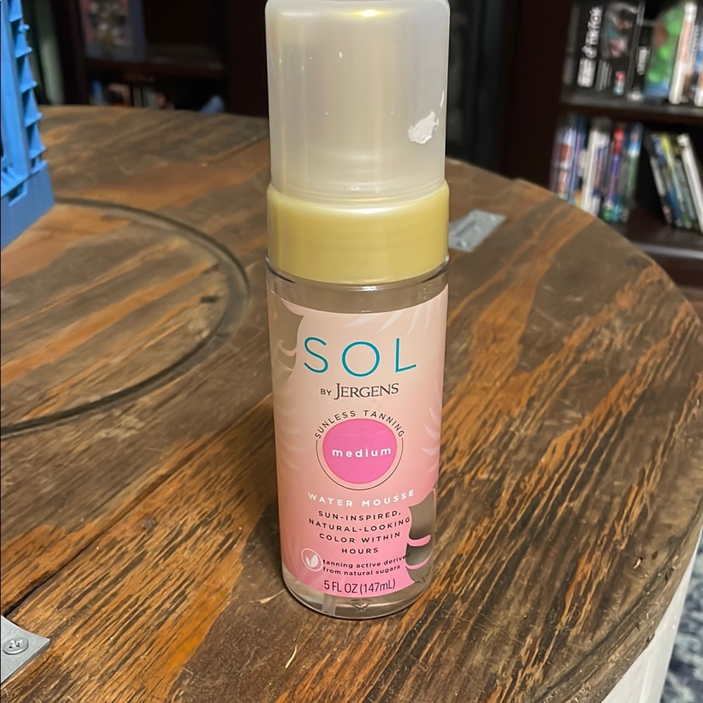 SOL by Jergens Sunless Tanning Water Mousse New